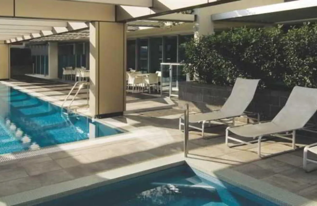 Oaks Brisbane Casino Tower Suites-1